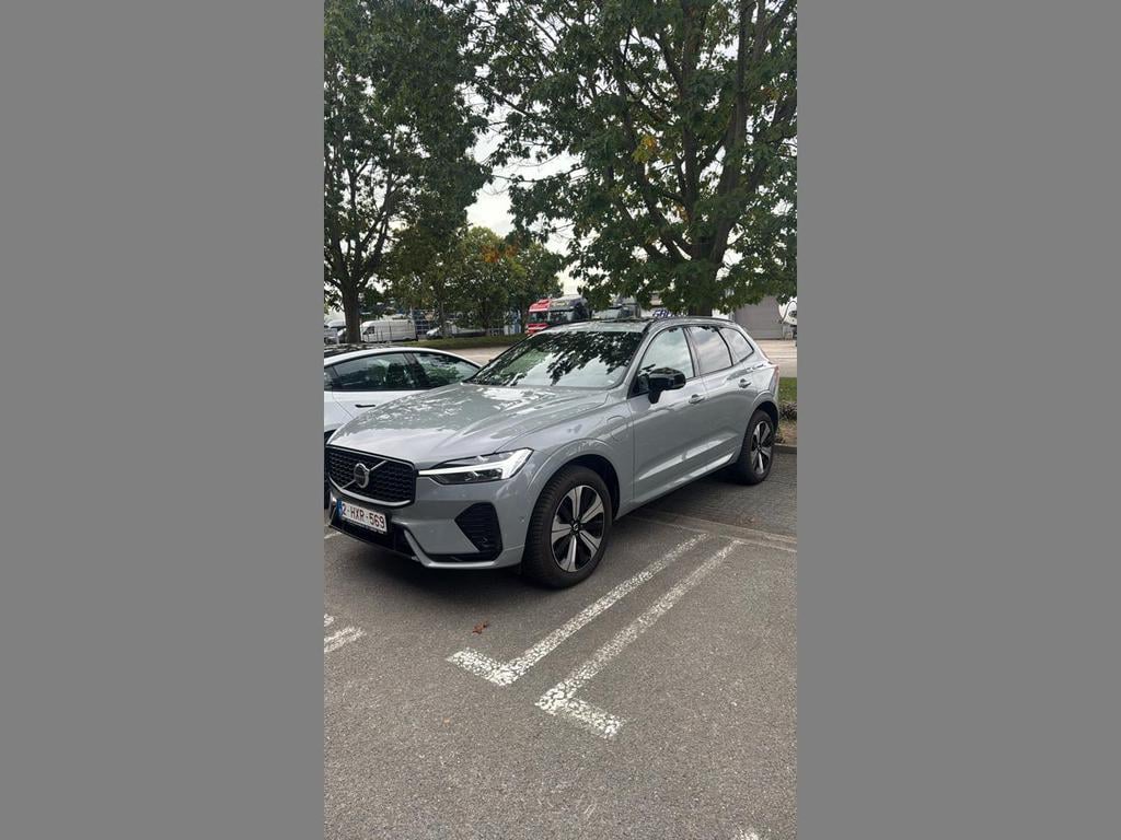 VOLVO XC60 PHEV 2.0 T6 AWD Core Bright (257kW)