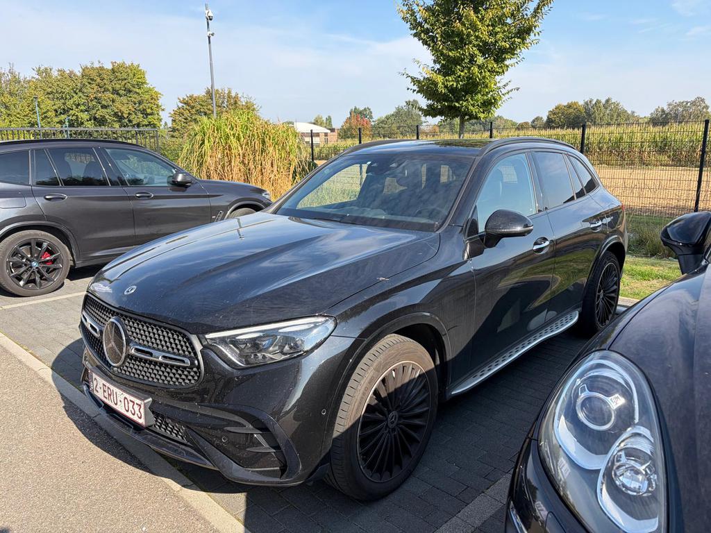 MERCEDES-BENZ GLC 400 e PHEV AMG Line (280 kW) AMG Line