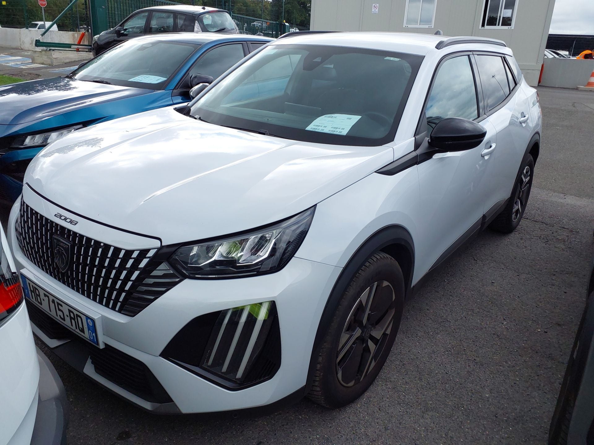 PEUGEOT 2008 PEUGEOT 2008 1.2 100 CV ESS BVM ALLURE WINTER PACK