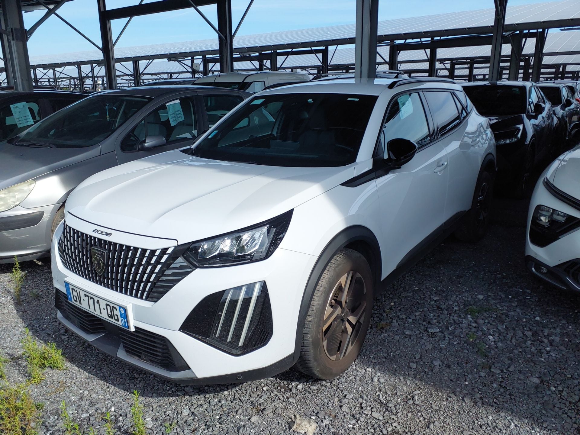 PEUGEOT 2008 PEUGEOT 2008 puretech 100 allure BVM6