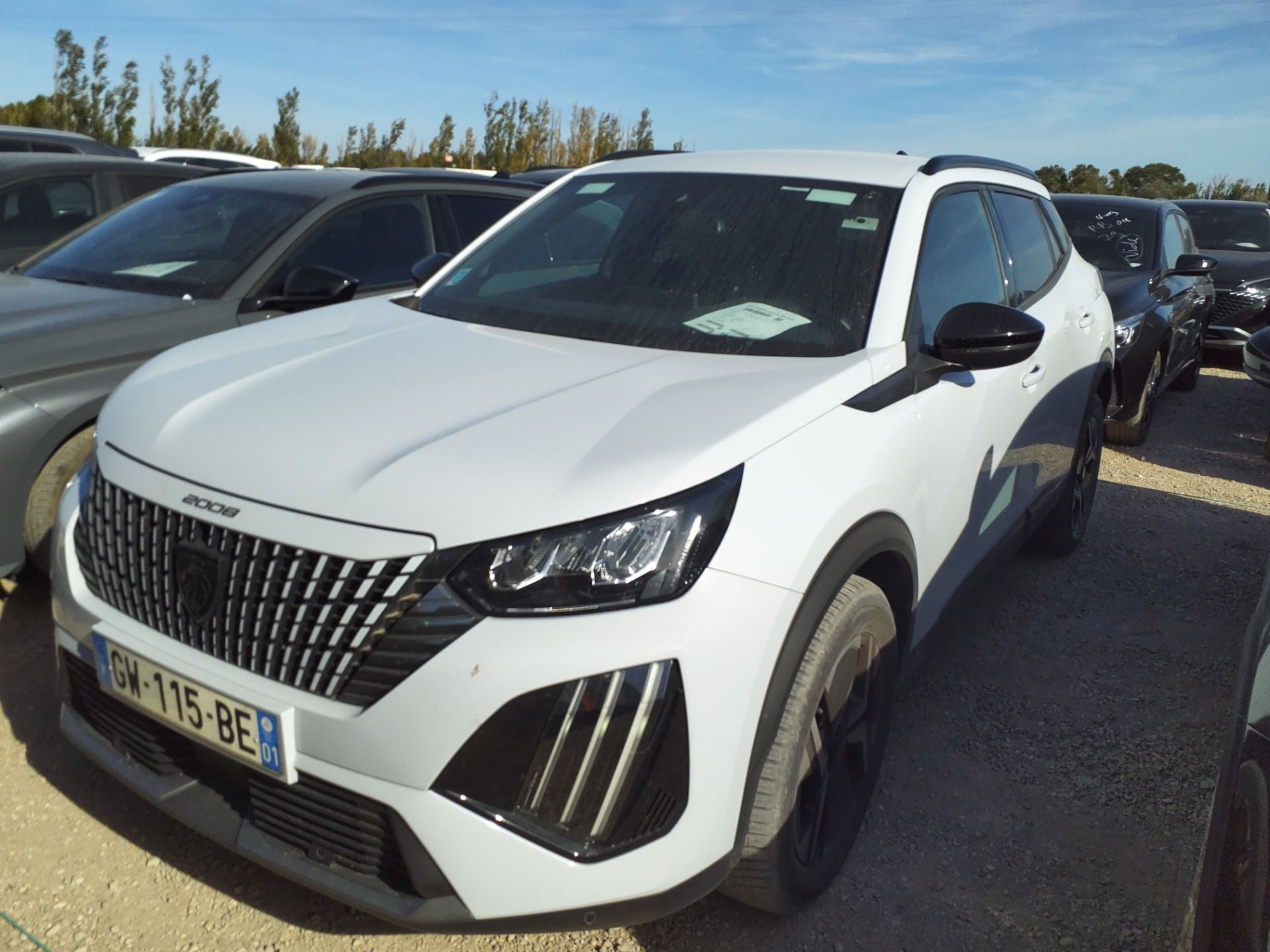 PEUGEOT 2008 PEUGEOT 2008 1.2 puretech 100 allure BVM6