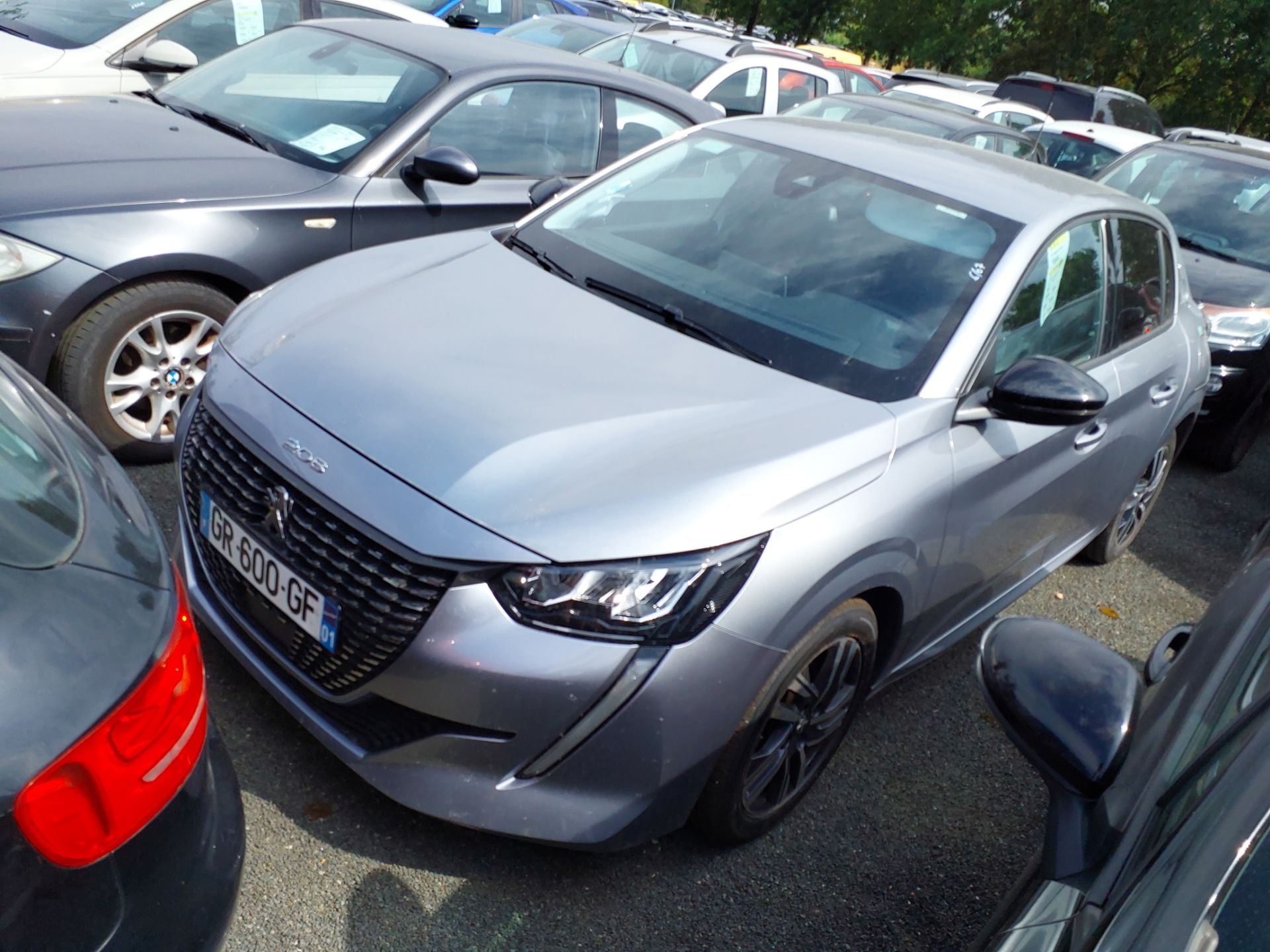 PEUGEOT 208 PEUGEOT 208 Allure Pack PT 100 BVM6