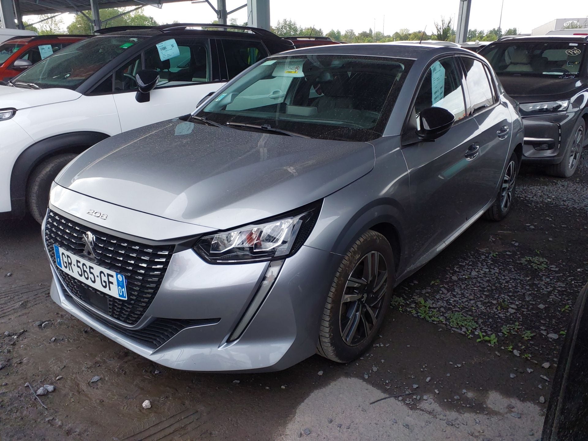 PEUGEOT 208 PEUGEOT 208 Allure Pack PT 100 BVM6