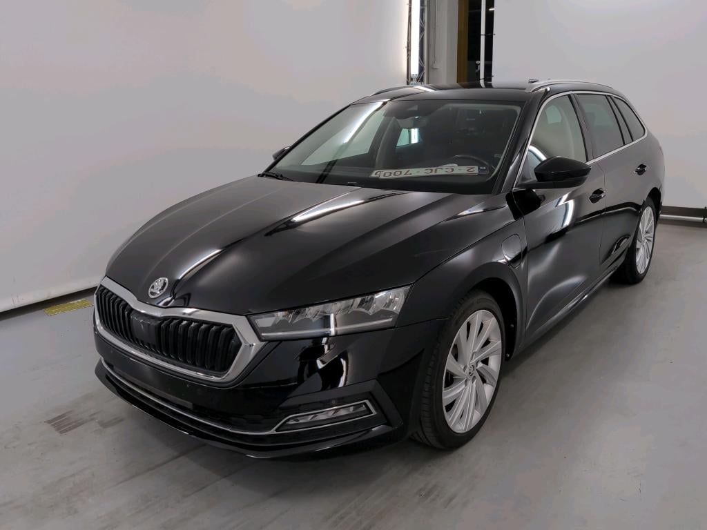 SKODA OCTAVIA COMBI 1.4 TSI PHEV 150KW DSG CLEVER