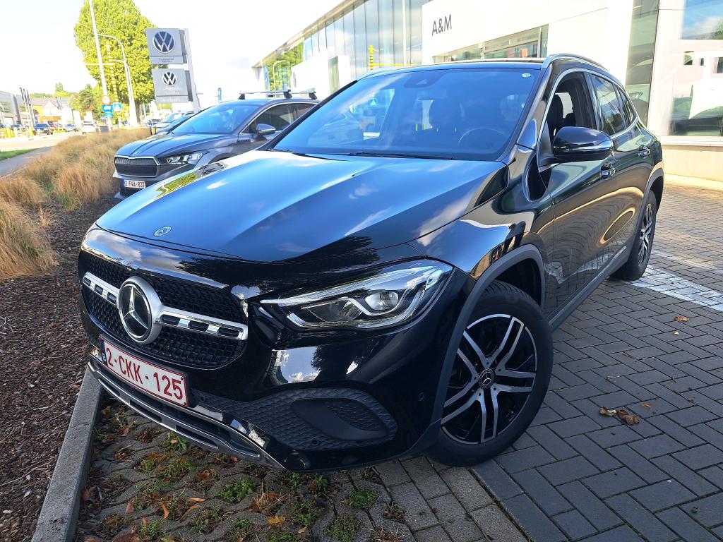 MERCEDES - MER GLA 250e 218PK DCT Business Solution Luxury & Smartphone Integration & Towing Hook With ESP * HYBRID *