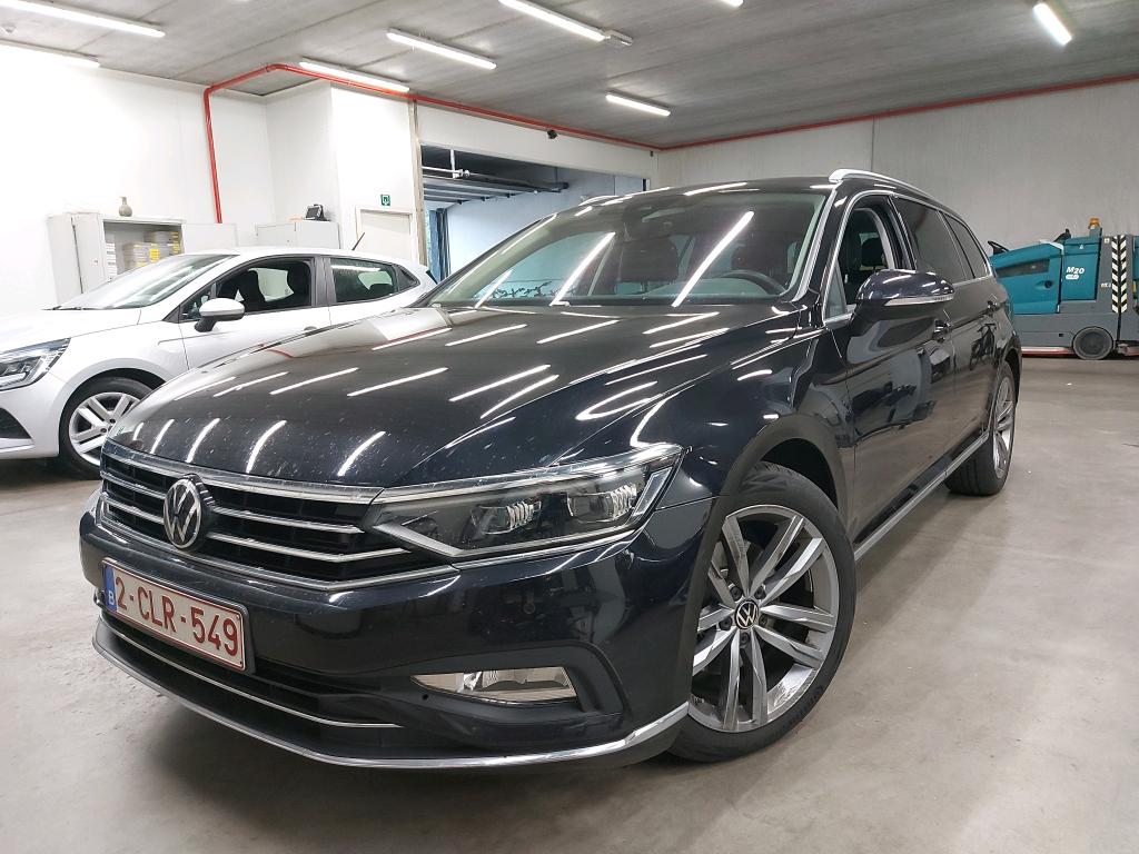 VOLKSWAGEN - VW PASSAT VARIANT TDI 200PK DSG7 4MOTION Elegance Business Pack Adventure With 12 Way Electric Nappa Seats & Matrix & Winter & Head UP & HarmanKardon & Auxiliary Heater & Area View & Park&Trailer Assist