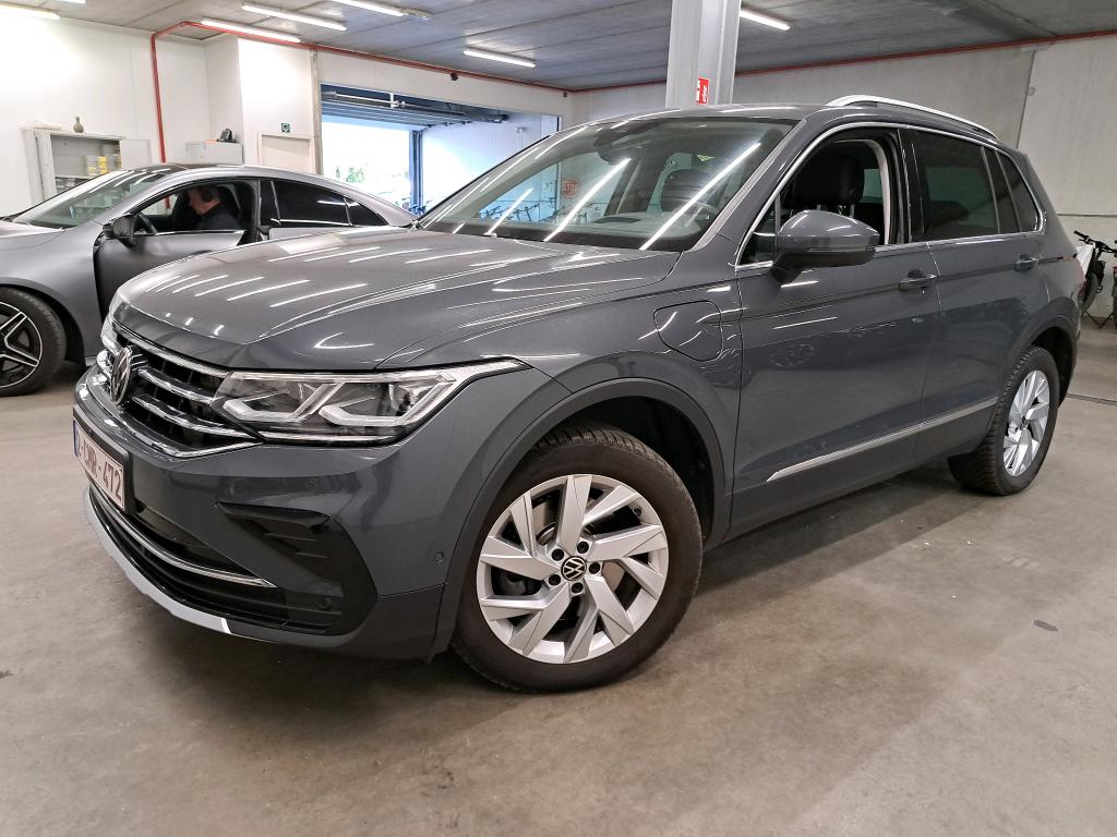 VOLKSWAGEN - VW TIGUAN 1.4 eHybrid 245PK DSG Elegance With Vienna Leather & Winter & Nav Discover Media With Head Up & Pano Roof * HYBRID *