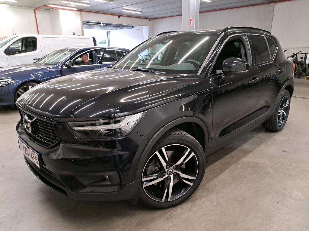 VOLVO - VOL XC40 T4 Recharge 211PK Geartronic R-Design With Arianne Leather & Winter & Tech & Park Assist Pack & 360 Camera & Intellisafe Surround & Sunroof * HYBRID *