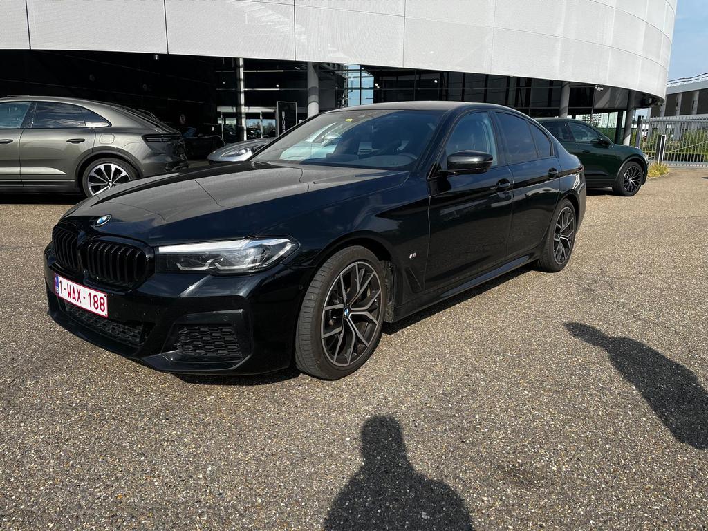 BMW 520 520iA MHEV