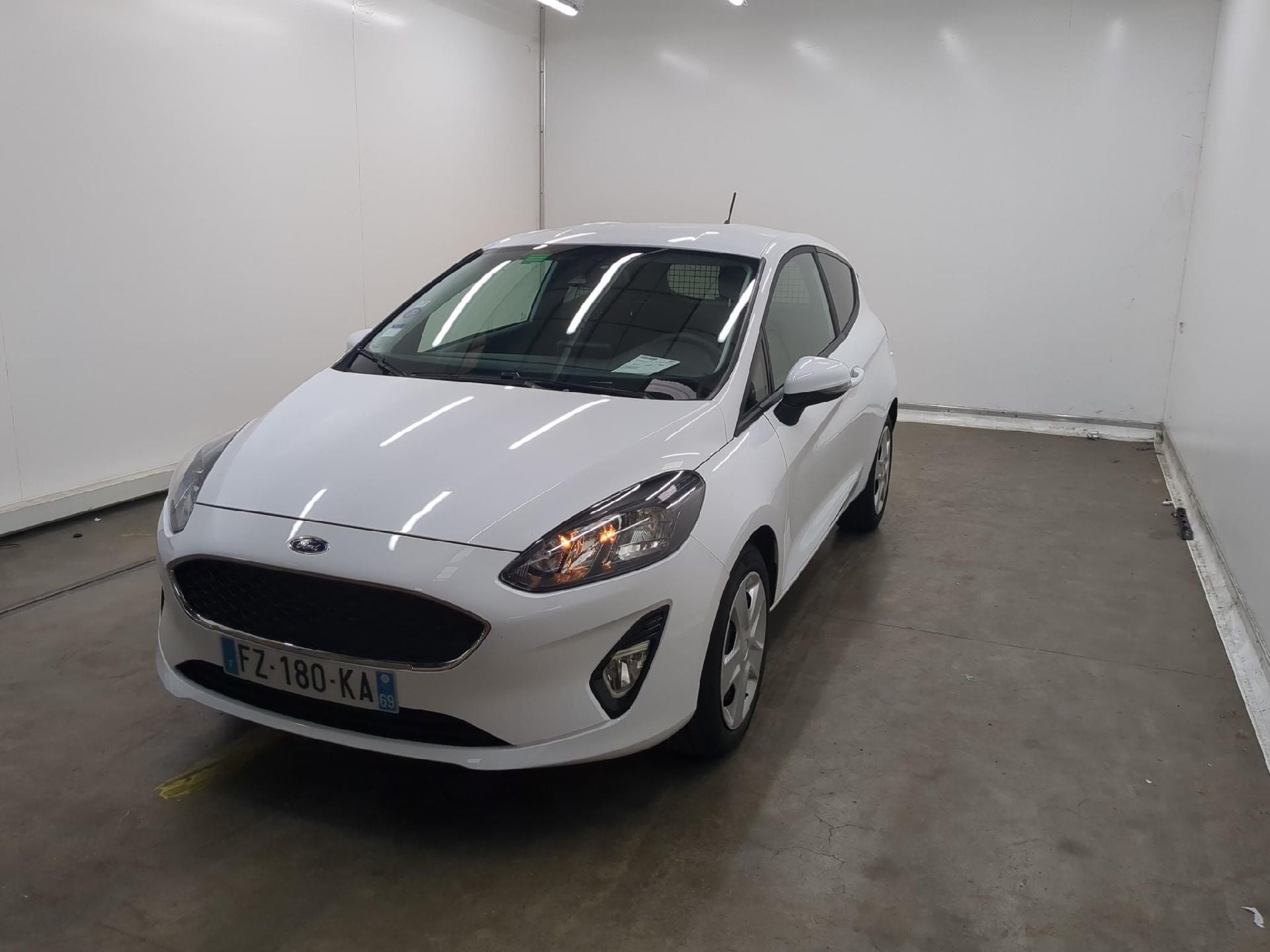 Fiesta Affaires / 2018 / 3P / Berline / VU 1.0 EcoBoost 125ch mHEV TREND / TRANSFO VP/VF