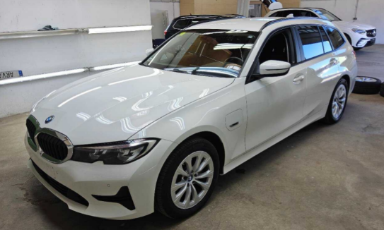 Baureihe 3 Touring 320 e Advantage 2.0 150KW AT8 E6d
