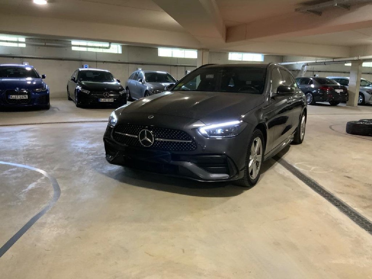 C -Klasse T-Modell C 300 T de (206.208)Premium-Pack 2.0 AMG Line 230KW AT9 E6d