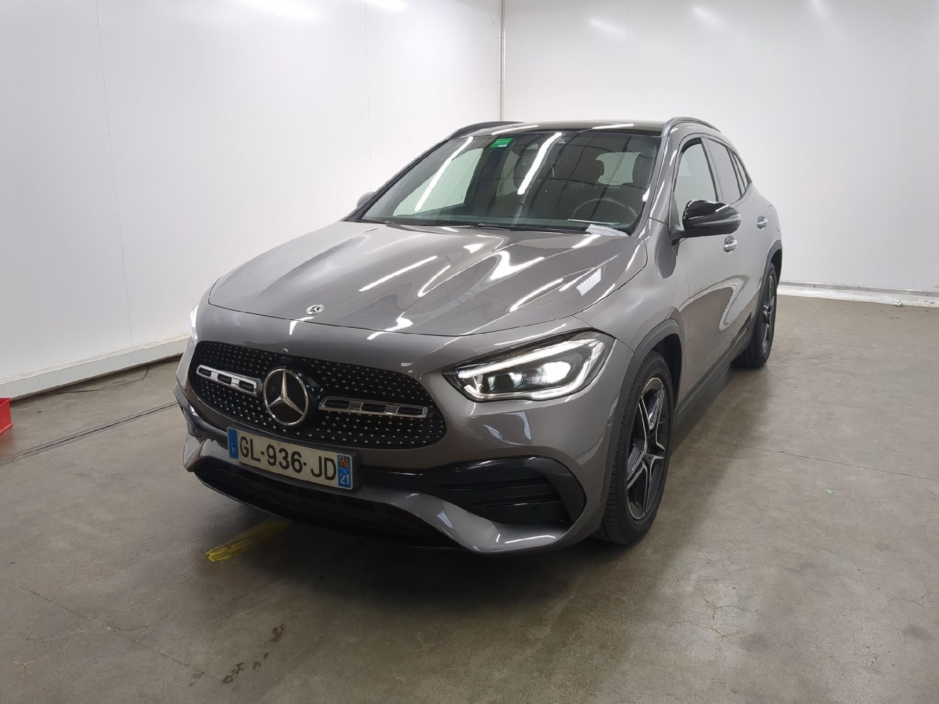 MERCEDES-BENZ GLA / 2020 / 5P / SUV 2.0 GLA 200 D AMG LINE DCT