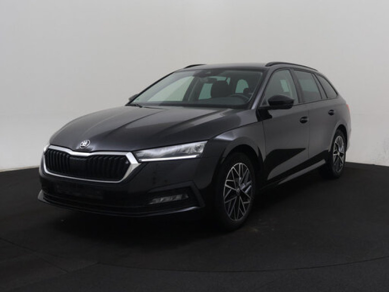 Skoda Octavia Combi 2.0 TDI Aut. Ergo-Seats | Full Winterpack | Camera | VC | ACC | 2nd Wheelset