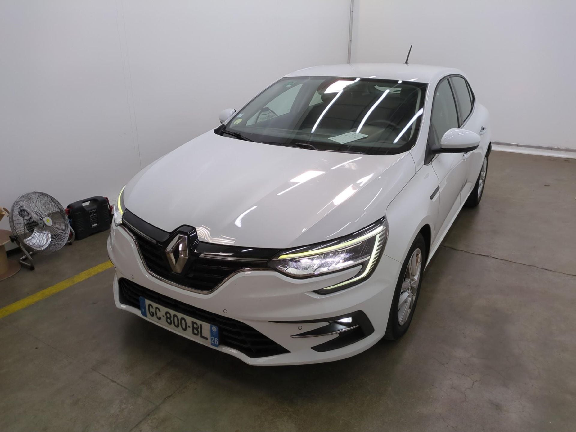 Megane IV Berline 5pt. Business 1.5 dCi 115CV BVA7 E6d / TRANSFO VP/VF