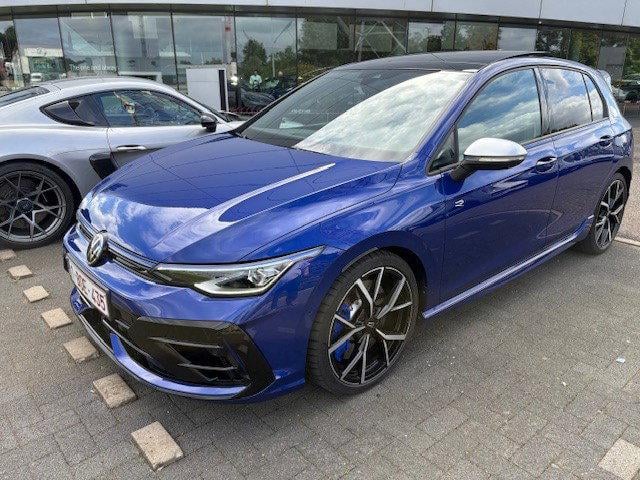 VOLKSWAGEN Golf VIII R