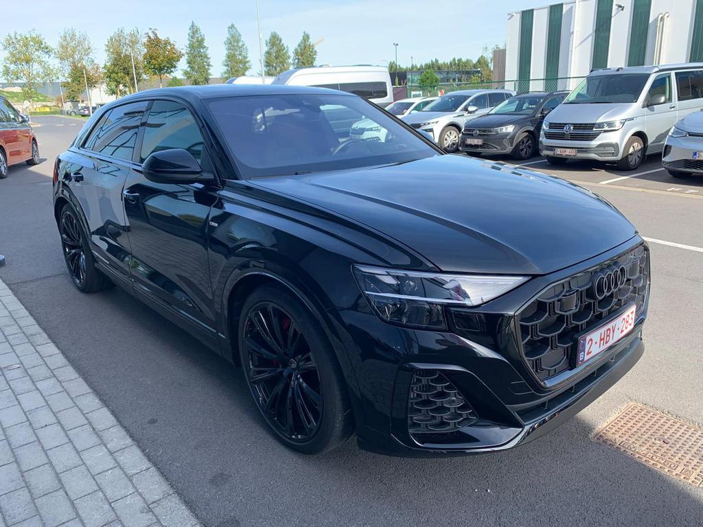 AUDI Q8 SUV e-hybrid (PHEV) 55 TFSI e Quattro Tiptronic (290 kW)