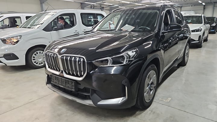 BMW iX1 xDrive30