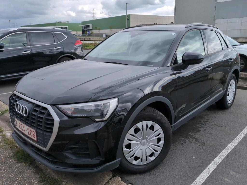 Audi Q3 35 Tfsi Business Edition Attraction Str. 110 kw.
