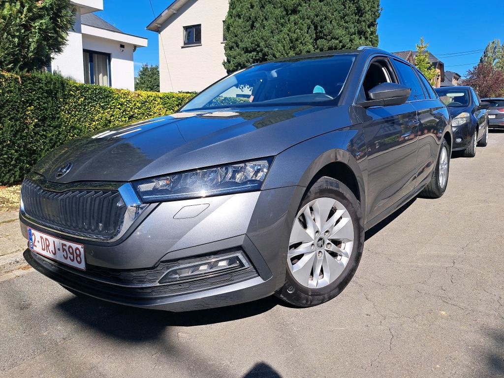 Skoda Octavia Combi SW 2.0 TDi SCR Clever 85 kw.