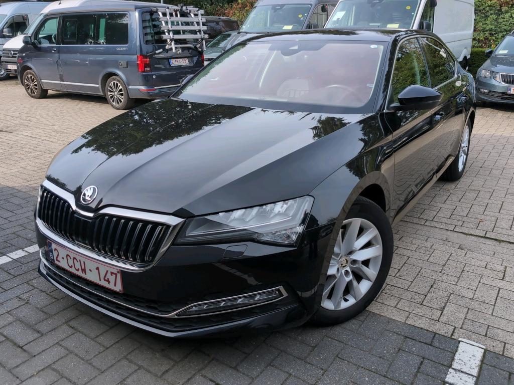 Skoda Superb 2.0 CR TDi Clever+ DSG 110 kw.