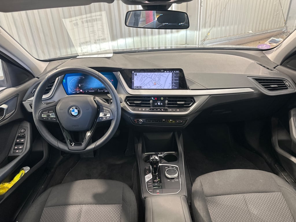 BMW Serie 1 Série 1 118iA 136ch Business Design DKG7
