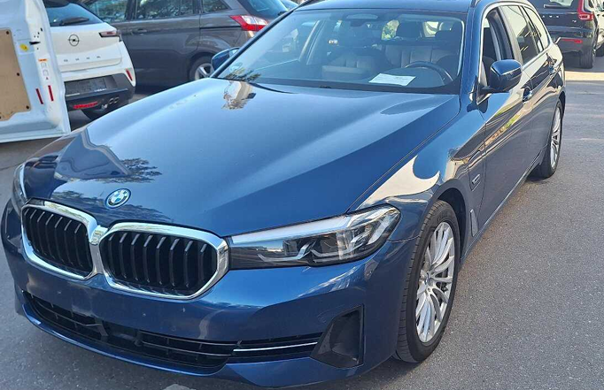 Baureihe 5 Touring 520 e 2.0 150KW AT8 E6d