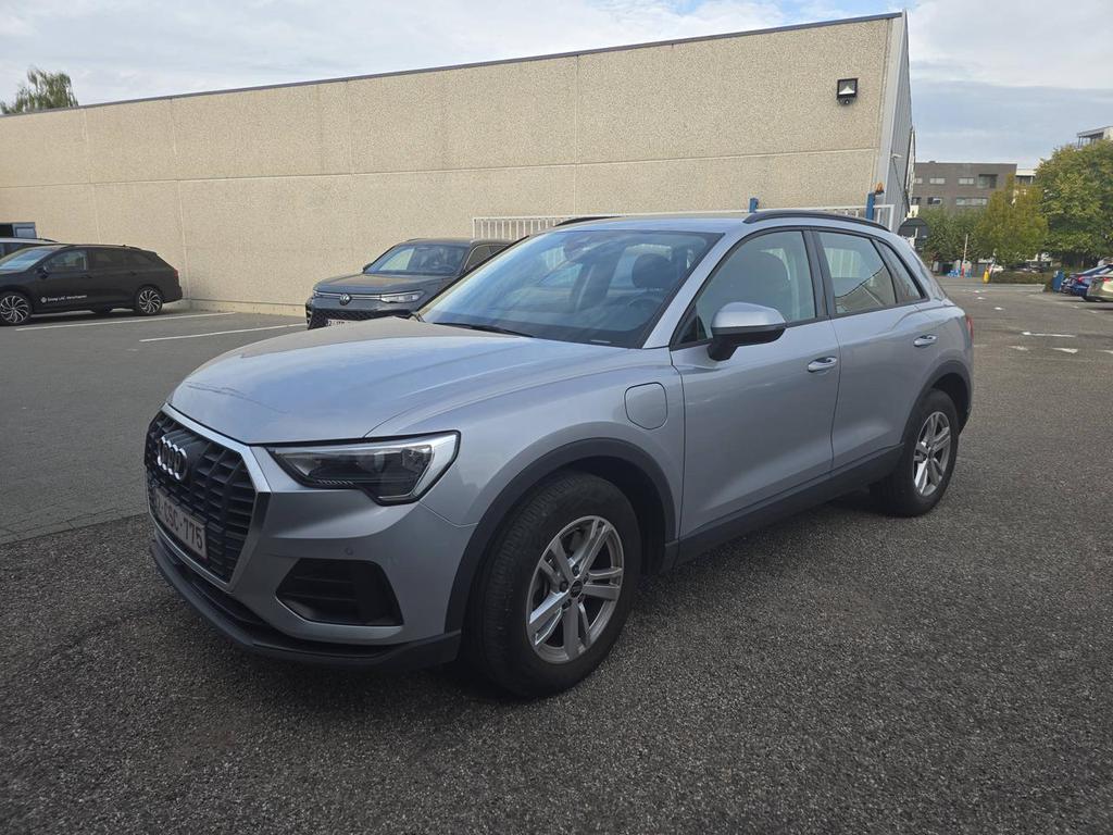 Audi Q3 Phev 45 TFSIe Attraction S tron.(180 kW)