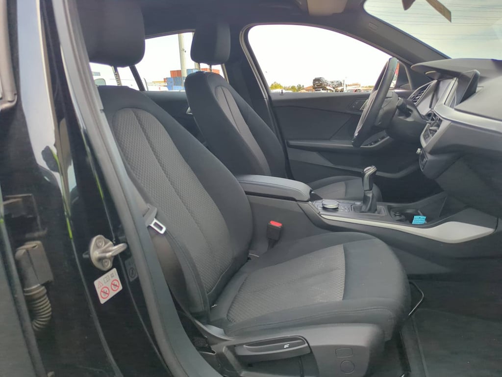BMW Serie 1 Série 1 118i 136ch Business Design