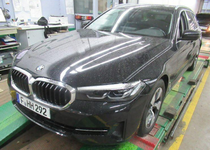 Baureihe 5 Touring 520 d 2.0 140KW AT8 E6d
