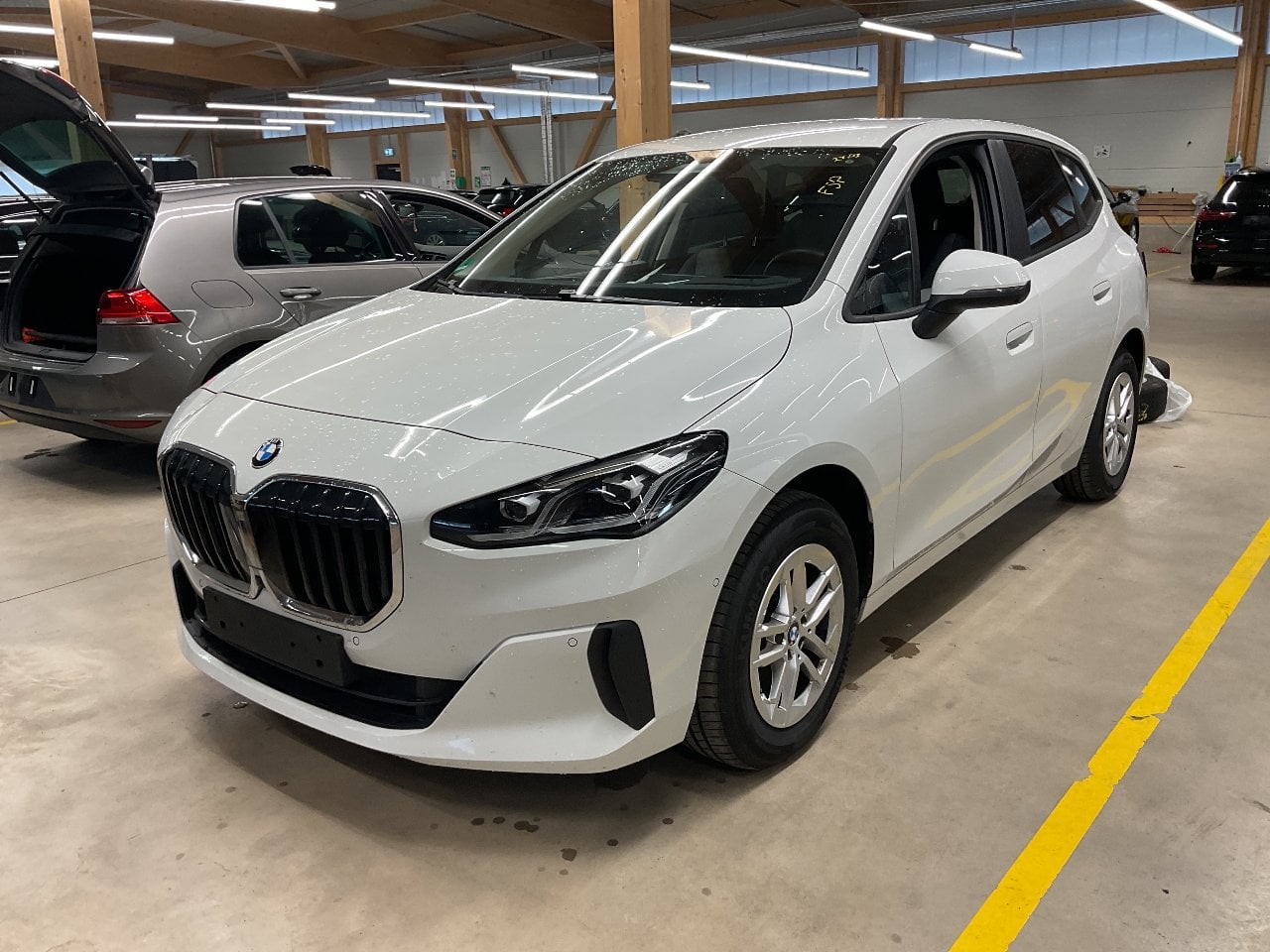 Baureihe 2 Active Tourer 218 d 2.0 110KW AT7 E6d