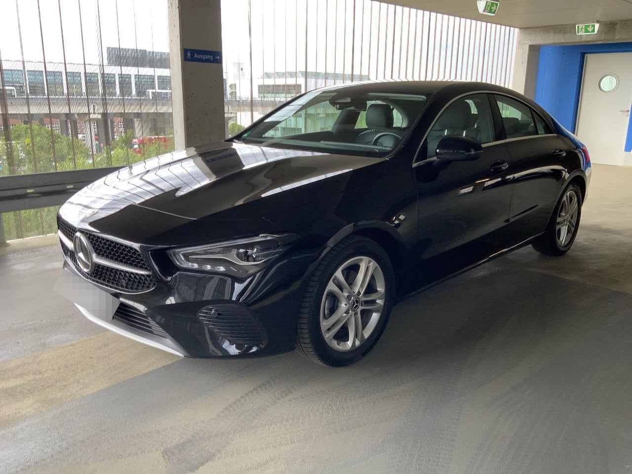 Mercedes-Benz CLA Coupe Diesel 200 d 8G-DCT Entry 4d 110kW