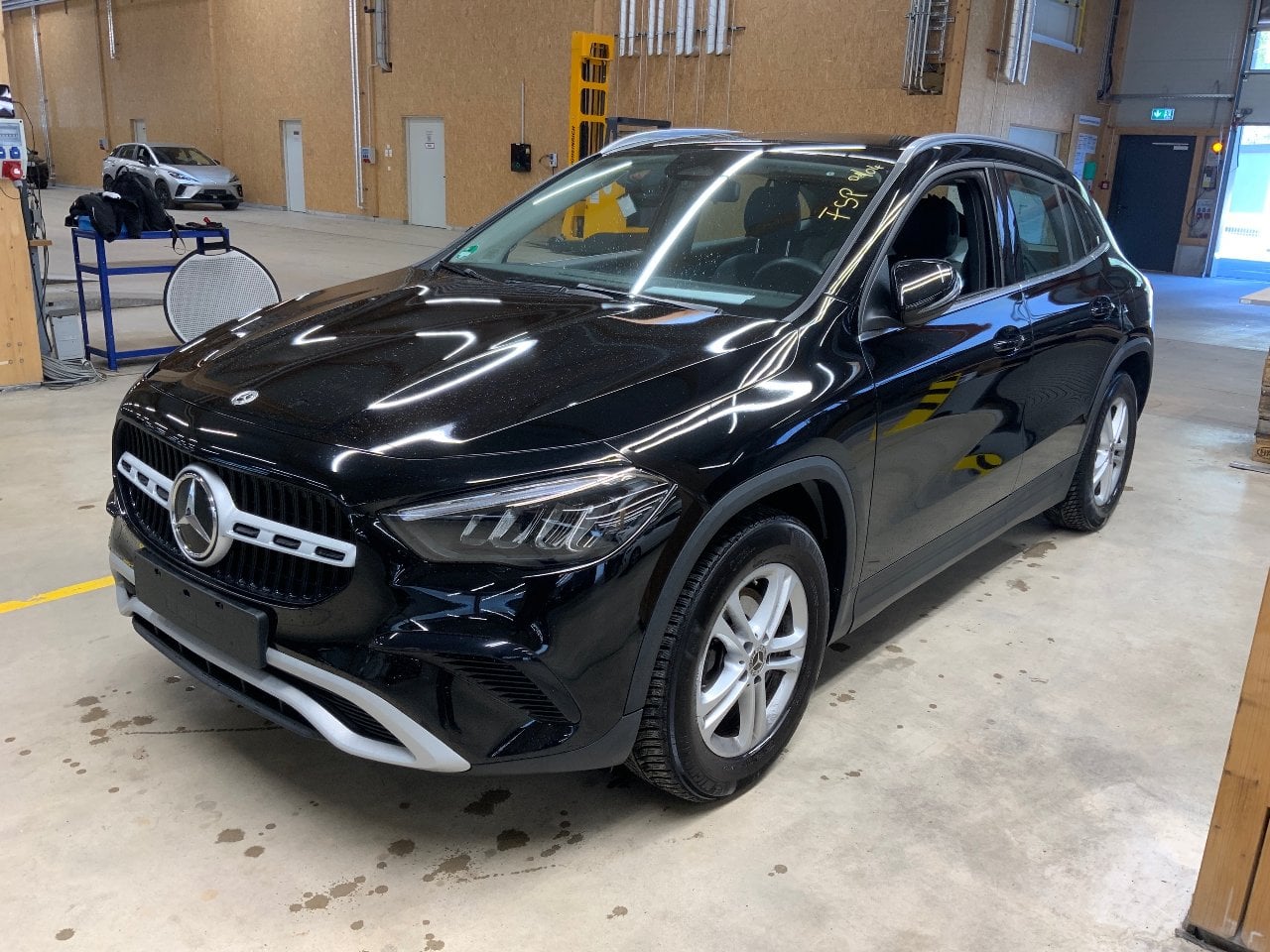 GLA -Klasse GLA 180 (247.784) 1.3 110KW AT7 E6d