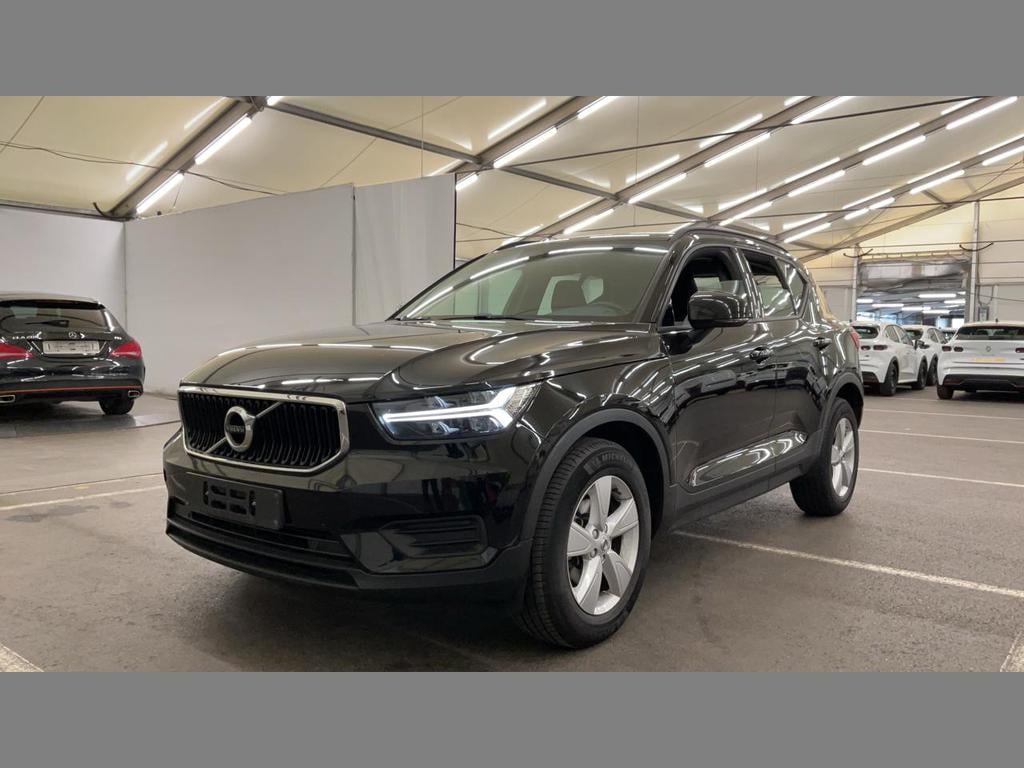 Volvo XC40 1.5 T2 Momentum Core