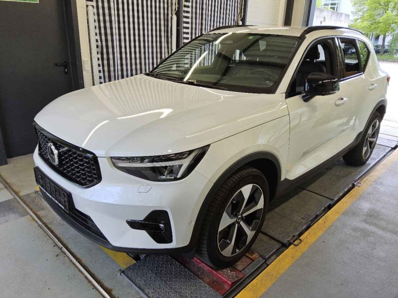 Volvo XC40 (2017->) DE
