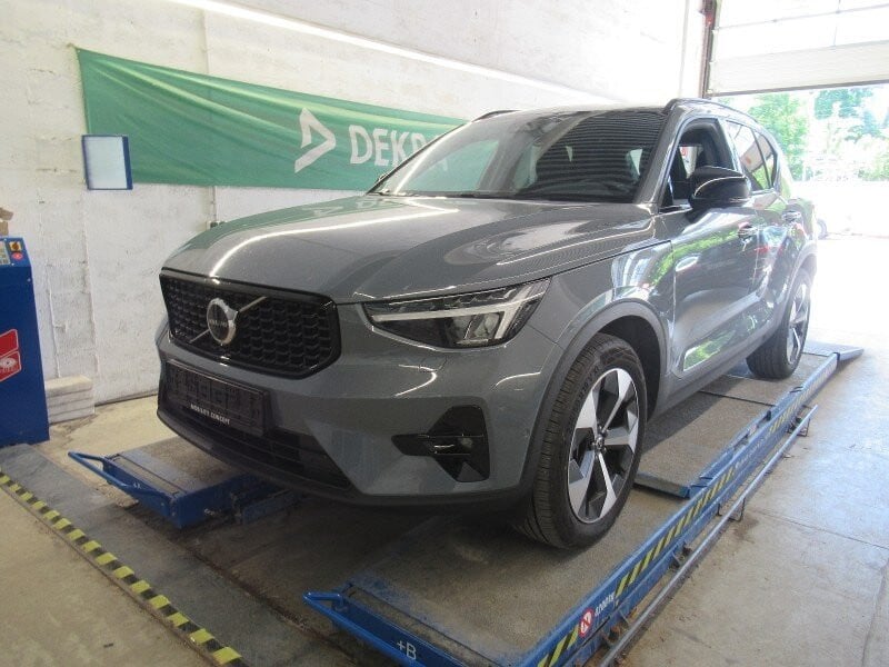 Volvo XC40 (2017->) DE