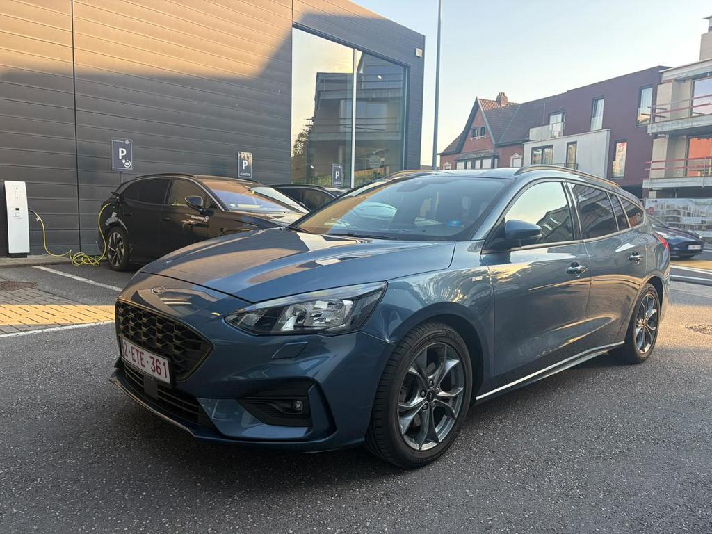 Ford Focus SW 1.0 EcoBoost ST-Line