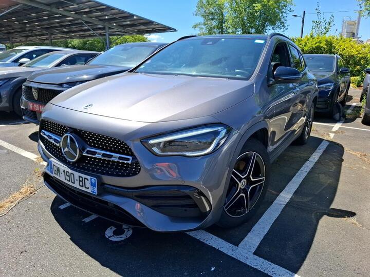 Mercedes Benz GLA HYB 1.3 GLA 250 E AMG Line DCT