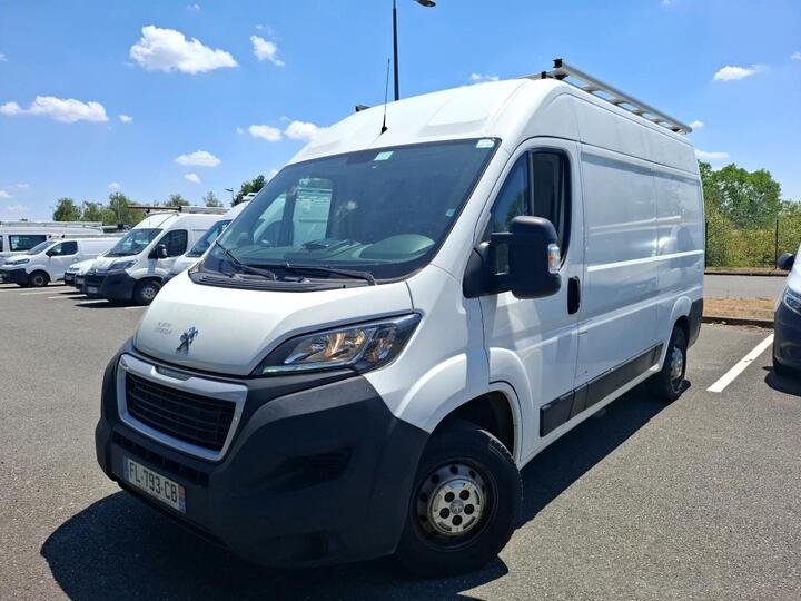 Peugeot Boxer tole Bluehdi S&S 120 Premium 330 L2H2