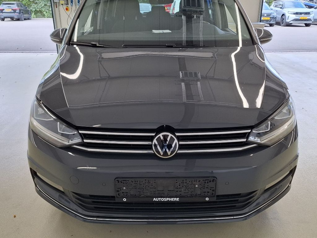 Volkswagen Touran 1.5 TSI Business 150 CV Power foldable trailer towing hook; GPS