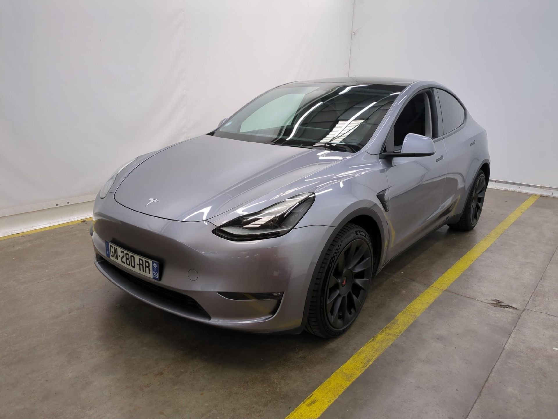 Tesla Model Y Grand Autonomie Dual Motor AWD