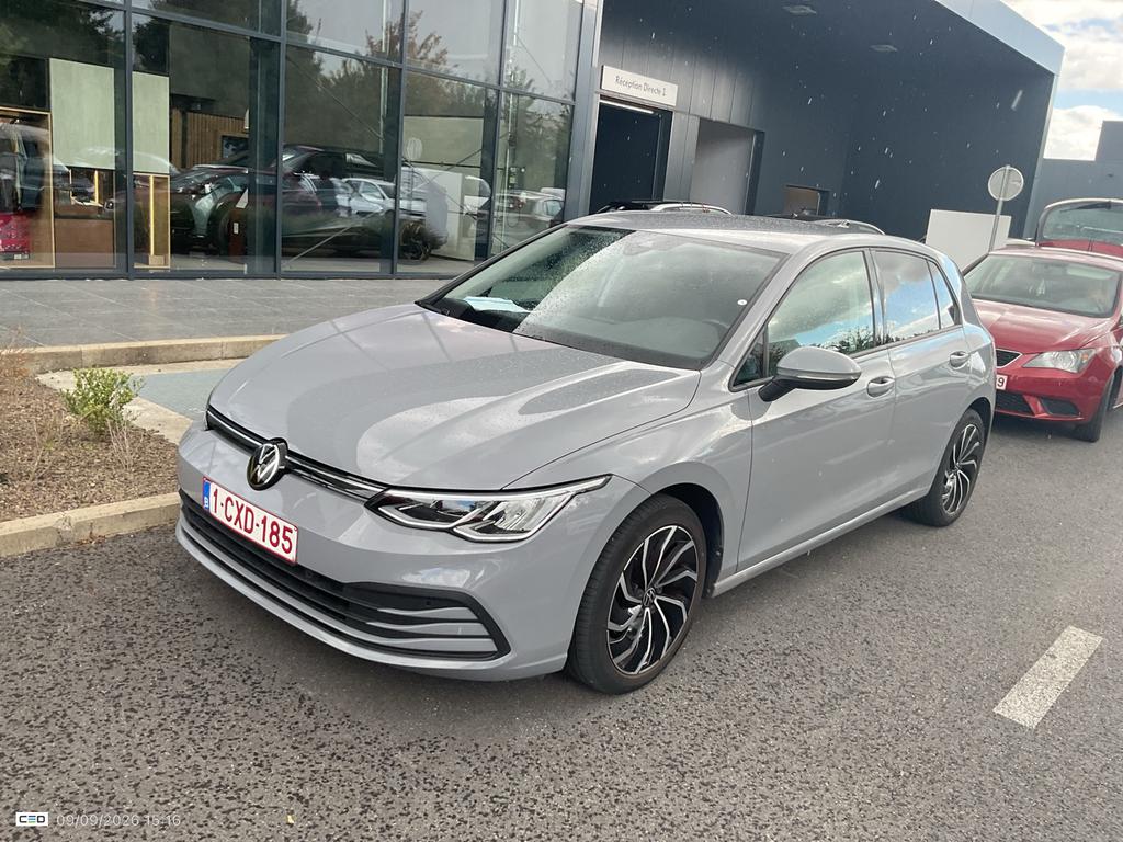 Volkswagen Golf Viii 1.5 TSI Life Business Premium OPF 96 kw. Alloy Wheels + Summer Tyers