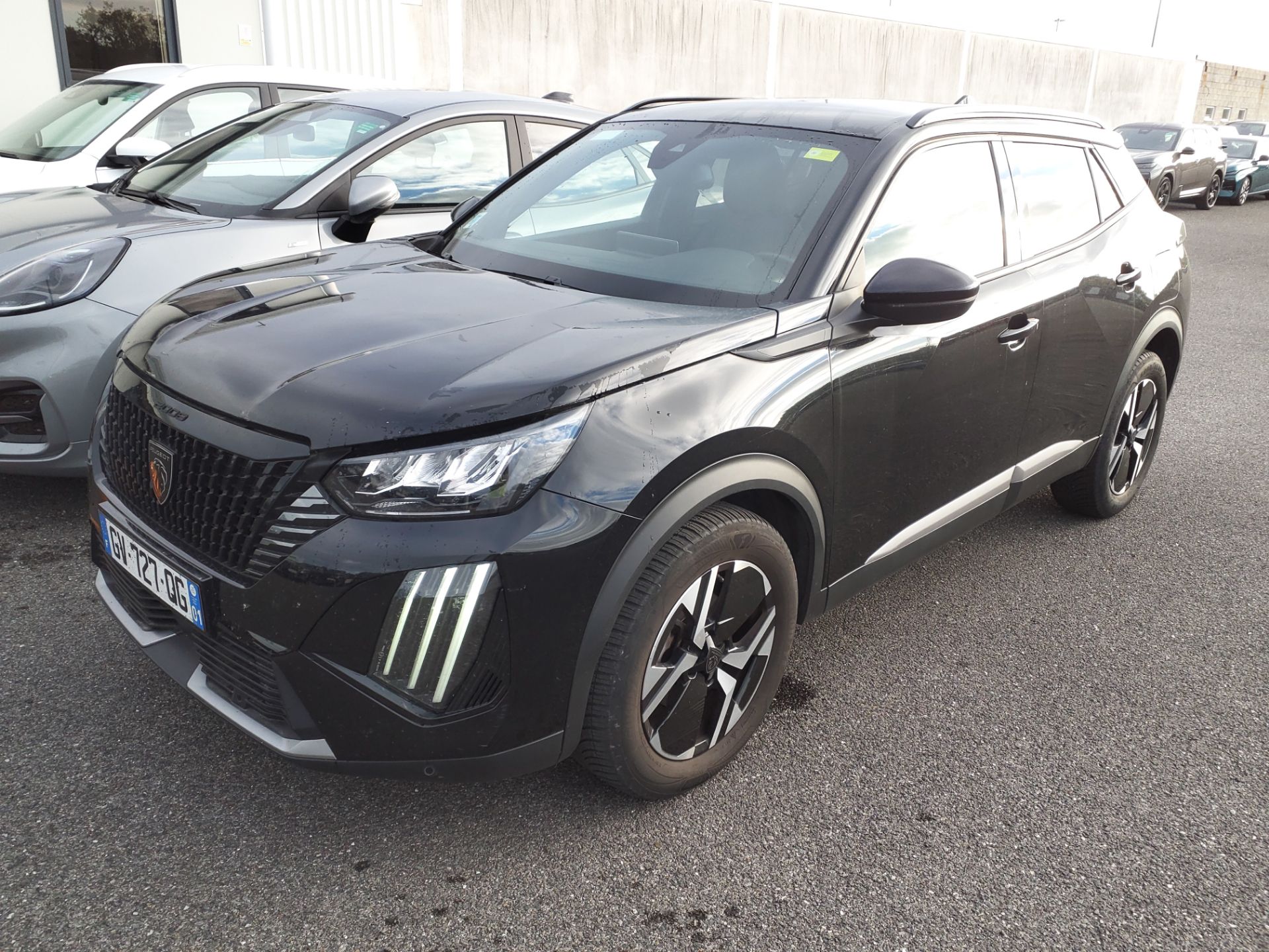 Peugeot 2008 Peugeot 2008 puretech 100 allure BVM6