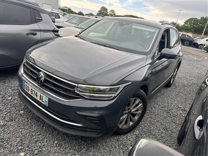Volkswagen Tiguan 2.0 TDI 150 DSG7 Life Business