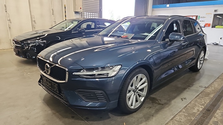 Volvo V60 T6 AWD Plug-in Hybrid Core Auto