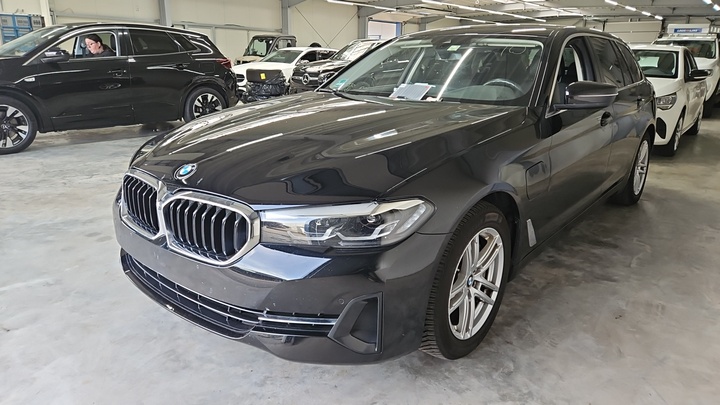BMW 5er-Reihe 530e Touring A