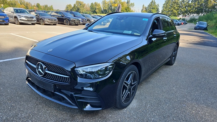 Mercedes-Benz E-Klasse E 300 e T Autom.