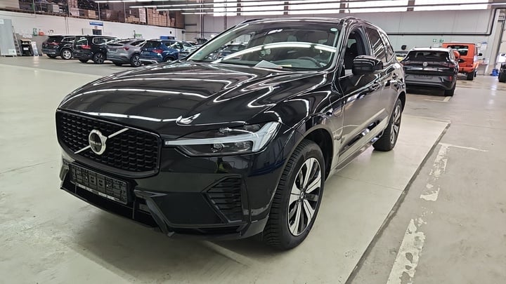 Volvo XC60 T6 Plug-in Hybrid AWD Plus Dark Auto