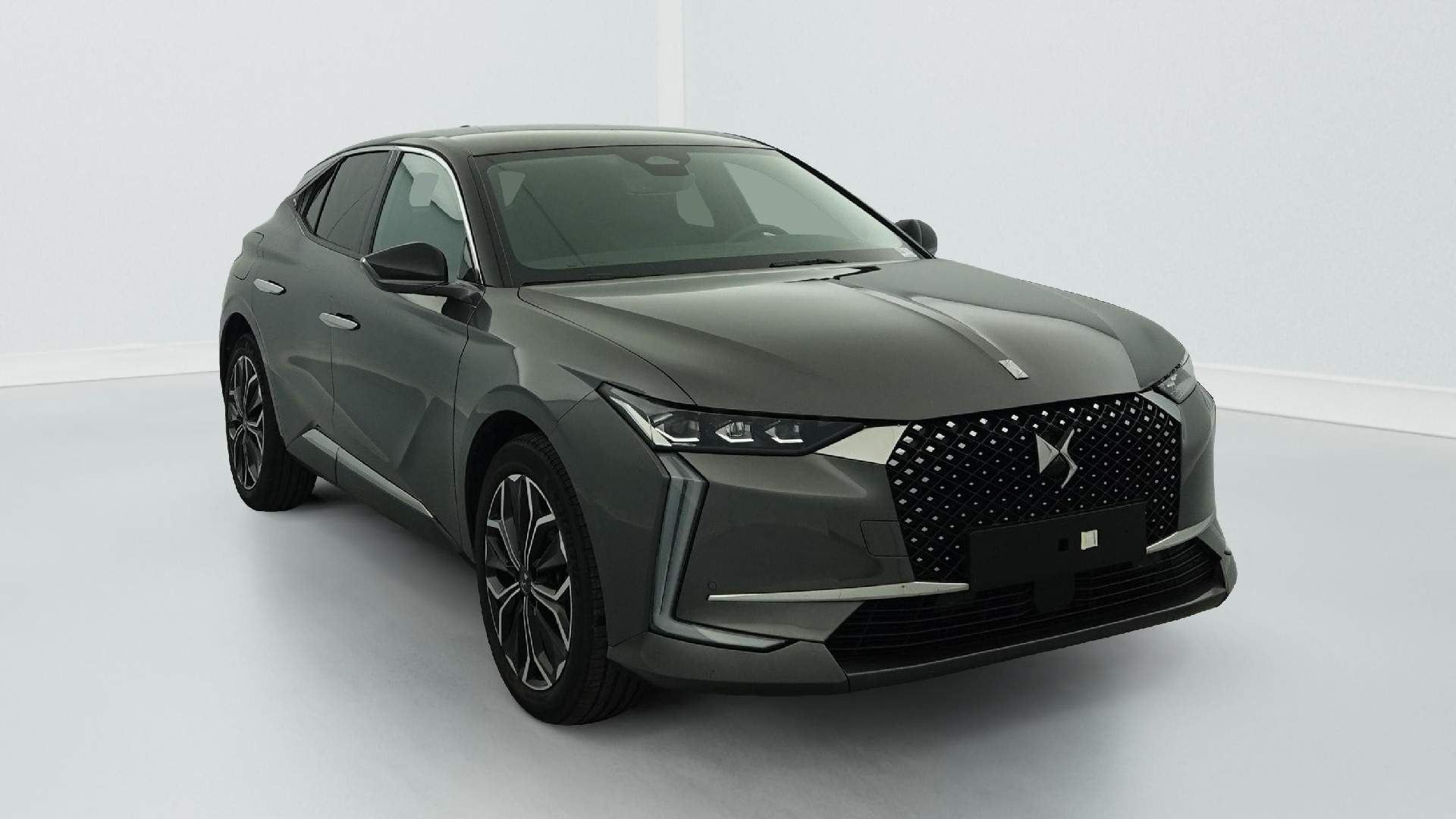 DS DS4 1.2i Rivoli - Petrol - Automatic - 131 hp - 30.599 km