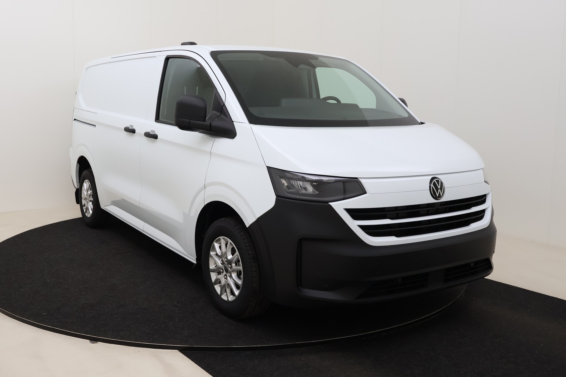 Volkswagen Transporter 2.0 TDI - Diesel - Automatic - 150 hp - 50 km